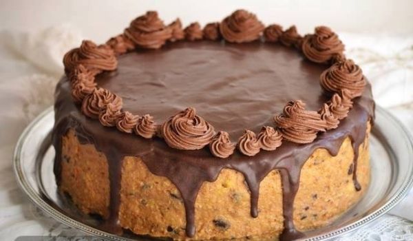 Plazma torta sa bademima, orasima i čokoladom